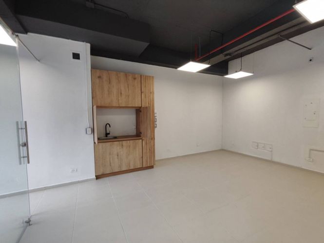 Oficina en arriendo en Las Palmas, Medellín, 44 m² · foto 9 de 17