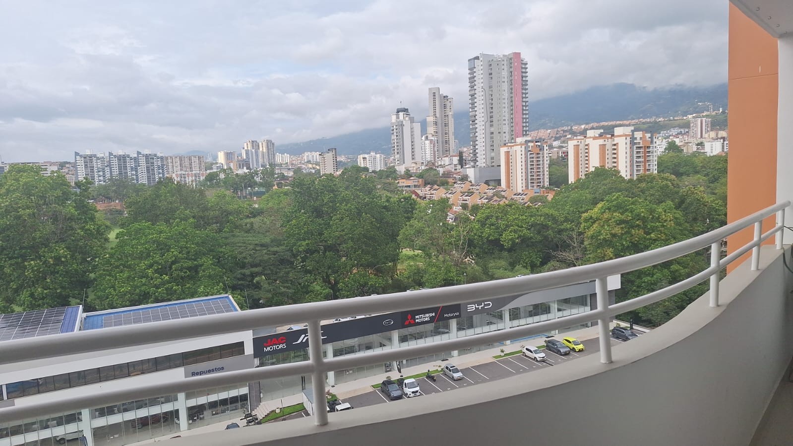 Casa en venta en Mediterrane, Floridablanca 2
