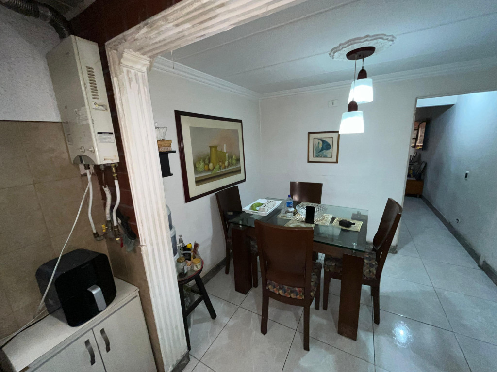 Casa en venta en Torremolinos, Bogotá · foto 8 de 24