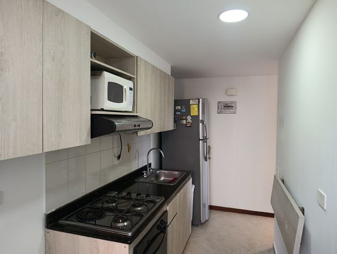 Apartamento de 3 alcobas en arriendo en El Tesoro, Medellín, 90 m² · foto 7 de 14