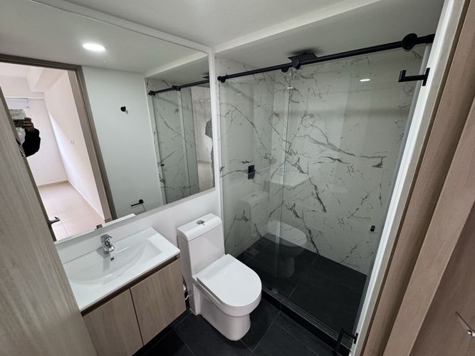 Apartamento de 3 alcobas en arriendo en Hospital Mental, Bello, 85 m² · foto 6 de 14
