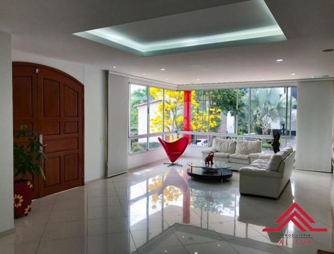 Casa de 5 alcobas en venta en Bellavista, La Estrella, 464 m² · foto 3 de 20