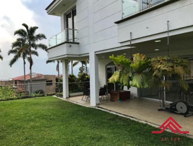 Casa de 5 alcobas en venta en Bellavista, La Estrella, 464 m² · foto 10 de 20