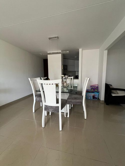 Apartamento de 4 alcobas en arriendo en La Hacienda, Cali, 100 m² · foto 4 de 21