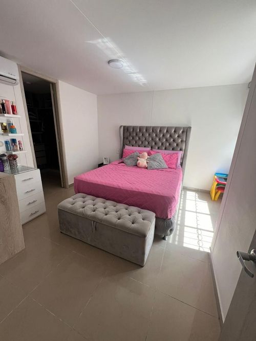Apartamento de 4 alcobas en arriendo en La Hacienda, Cali, 100 m² · foto 11 de 21