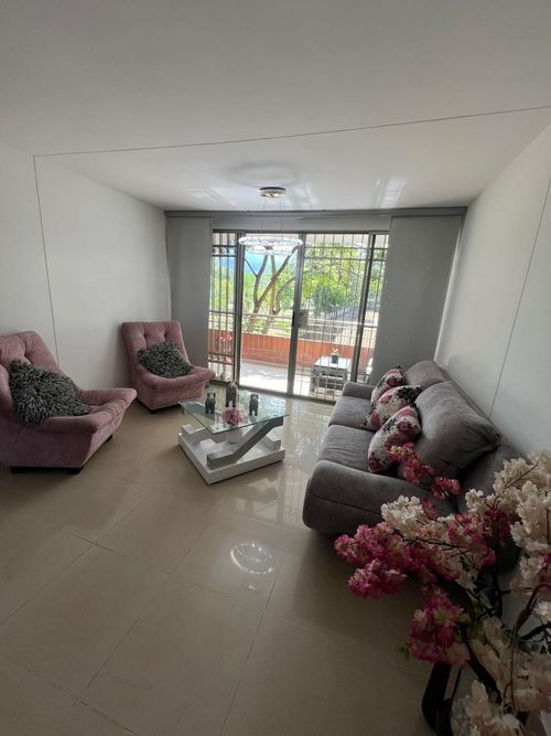 Apartamento de 4 alcobas en arriendo en La Hacienda, Cali, 100 m² · foto 8 de 21