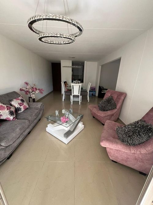 Apartamento de 4 alcobas en arriendo en La Hacienda, Cali, 100 m² · foto 18 de 21