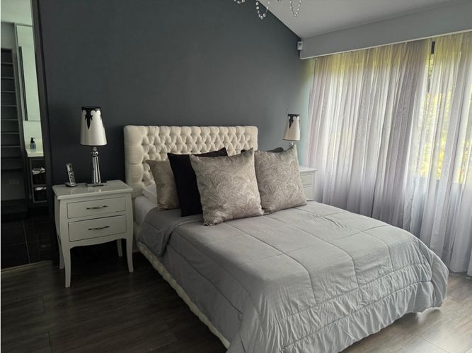 Casa de 4 alcobas en venta en Las Palmas, Medellín, 560 m² · foto 12 de 24