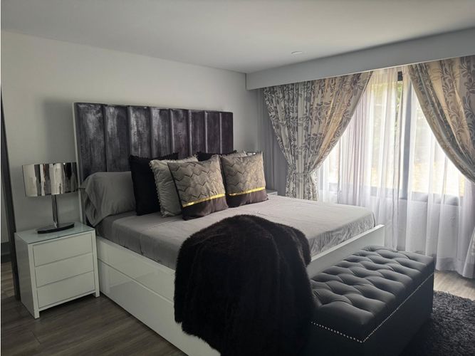 Casa de 4 alcobas en venta en Las Palmas, Medellín, 560 m² · foto 15 de 24