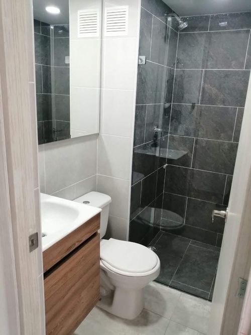 Apartamento de 3 alcobas en venta en Loma De San Jose, Sabaneta, 57 m² · foto 4 de 10
