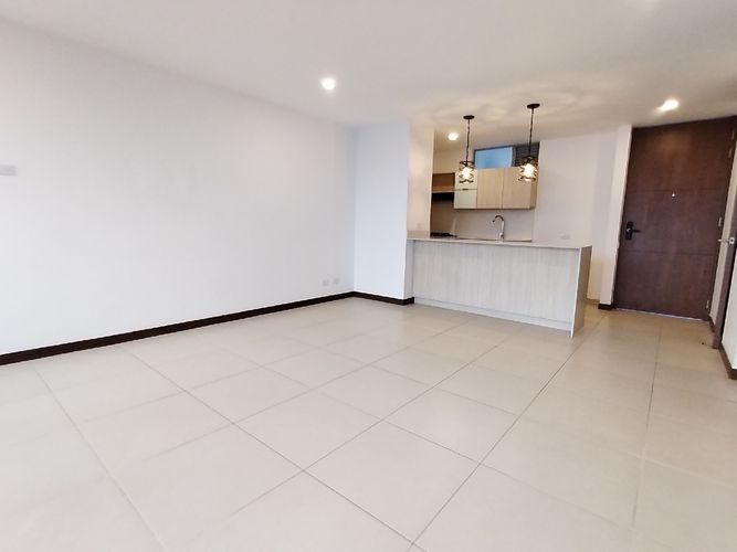 Apartamento de 3 alcobas en arriendo en Los Balsos, Medellín, 96 m² · foto 4 de 24