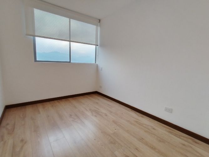 Apartamento de 3 alcobas en arriendo en Los Balsos, Medellín, 96 m² · foto 10 de 24