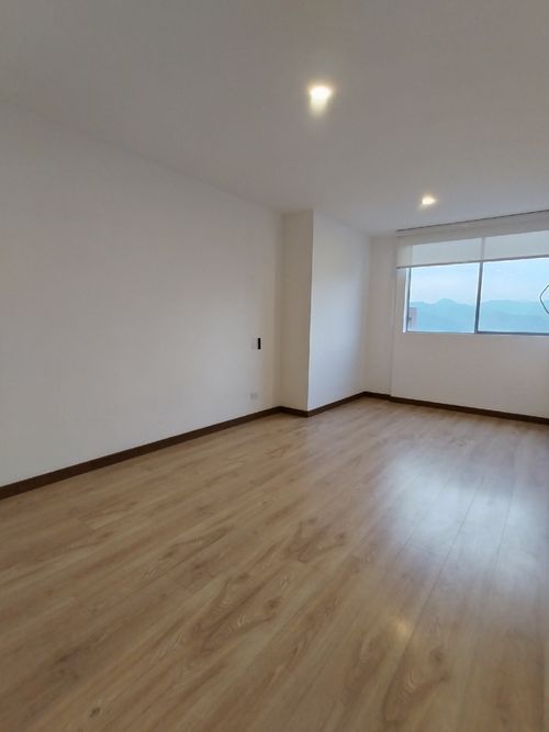 Apartamento de 3 alcobas en arriendo en Los Balsos, Medellín, 96 m² · foto 16 de 24