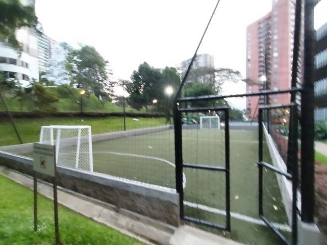 Apartamento de 3 alcobas en arriendo en Los Balsos, Medellín, 96 m² · foto 20 de 24