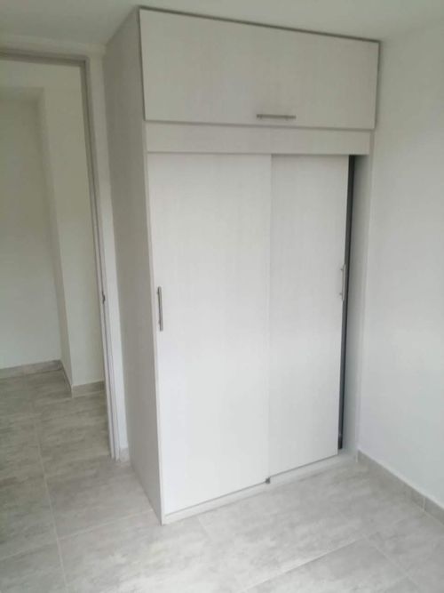 Apartamento de 3 alcobas en venta en Loma De San Jose, Sabaneta, 57 m² · foto 6 de 10