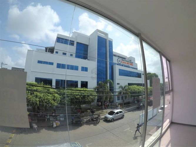 Local en arriendo en Urb. Vallejo, Montería, 140 m² · foto 3 de 12