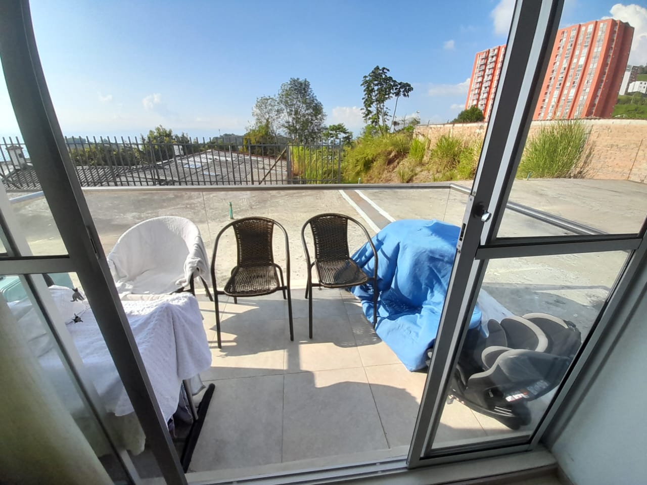 Apartamento en venta en La Atalaya, Manizales · foto 8 de 24