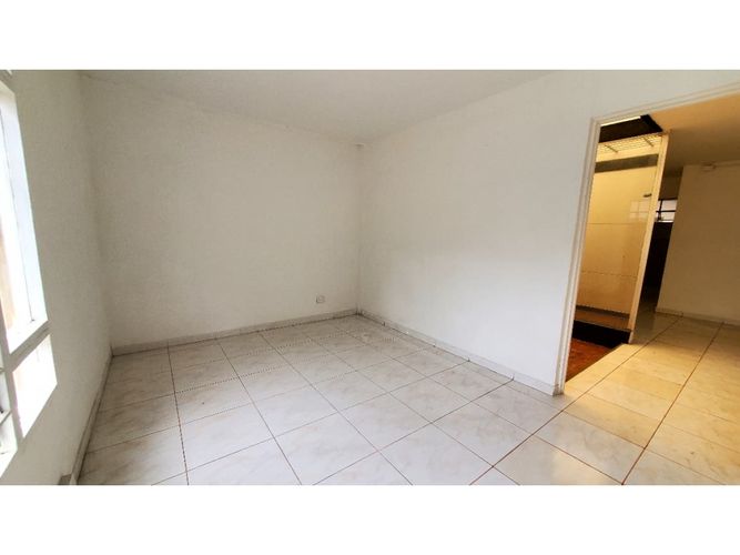 Apartaestudio en arriendo en Simon Bolivar, Medellín, 220 m² · foto 6 de 23