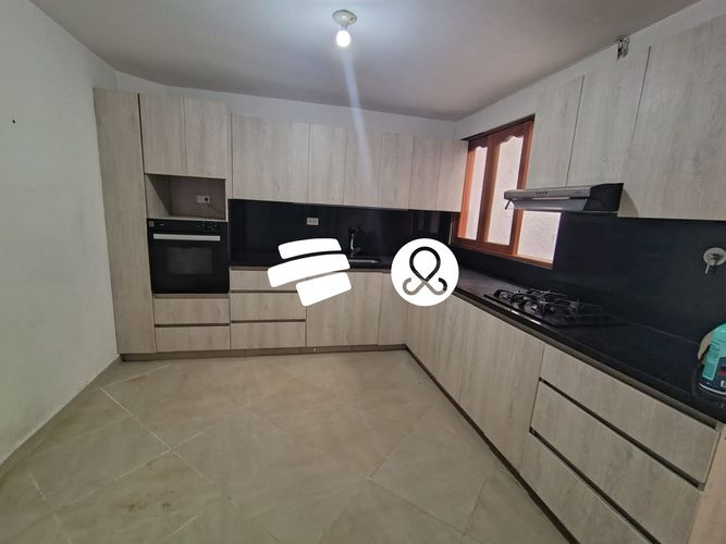 Casa de 4 alcobas en venta en La Independencia, Itagüí, 158 m² · foto 13 de 24