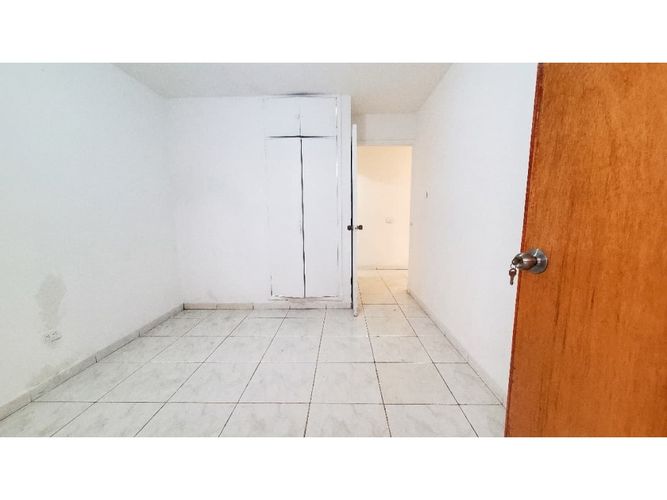 Apartaestudio en arriendo en Simon Bolivar, Medellín, 220 m² · foto 12 de 23