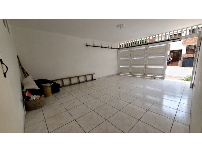 Apartaestudio en arriendo en Simon Bolivar, Medellín, 220 m² · foto 16 de 23