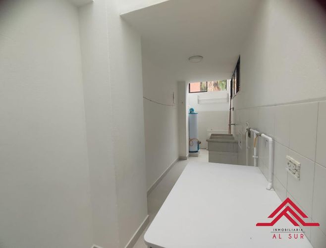 Casa de 5 alcobas en venta en Tierra Prometida, Envigado, 258 m² · foto 4 de 20