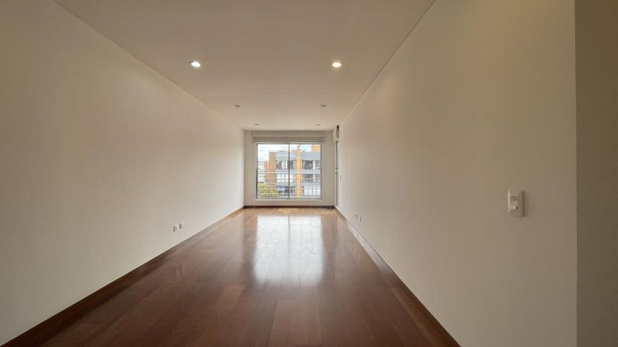 Apartamento en venta en San Patricio, Bogotá · foto 2 de 24