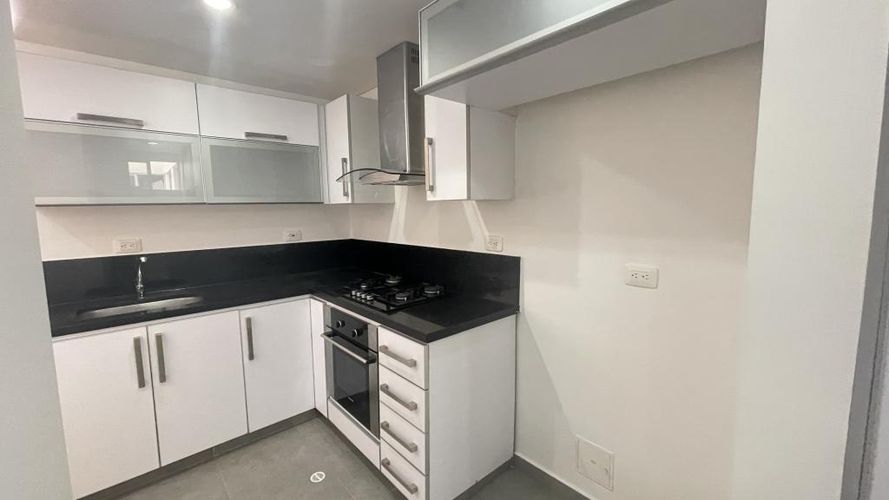 Apartamento en venta en San Patricio, Bogotá · foto 6 de 24