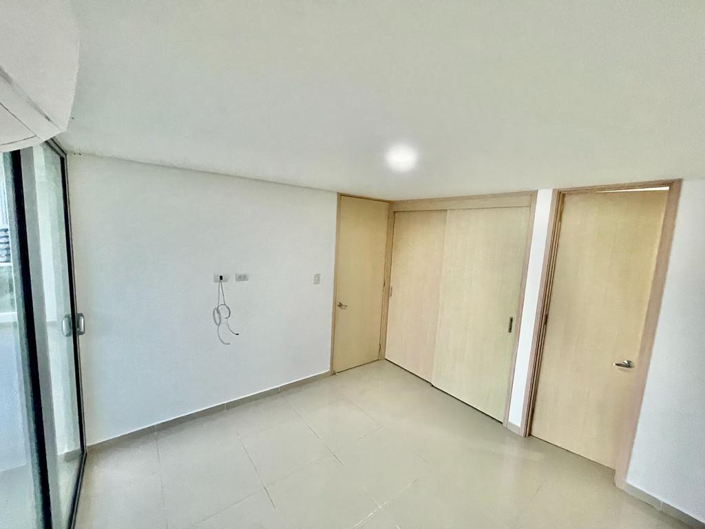 Apartamento en venta en Marbella, Cartagena · foto 8 de 18