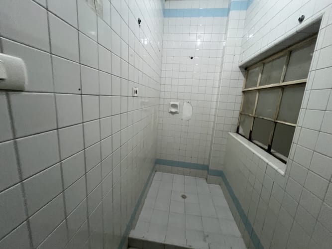 Bodega en arriendo en Laureles, Medellín, 290 m² · foto 5 de 14