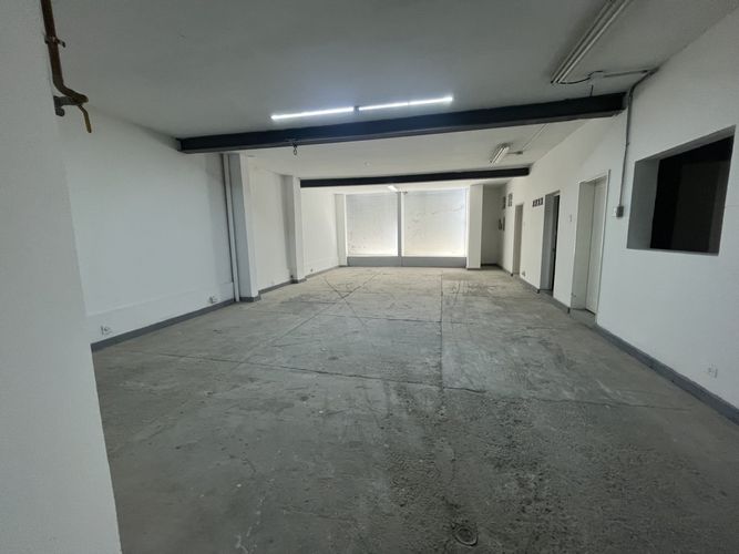 Bodega en arriendo en Laureles, Medellín, 290 m² · foto 9 de 14
