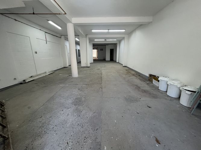 Bodega en arriendo en Laureles, Medellín, 290 m² · foto 14 de 14