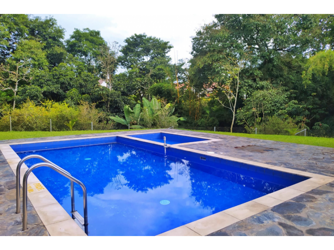 Lote en venta en Via El Eden, Armenia, 10 m² · foto 2 de 13
