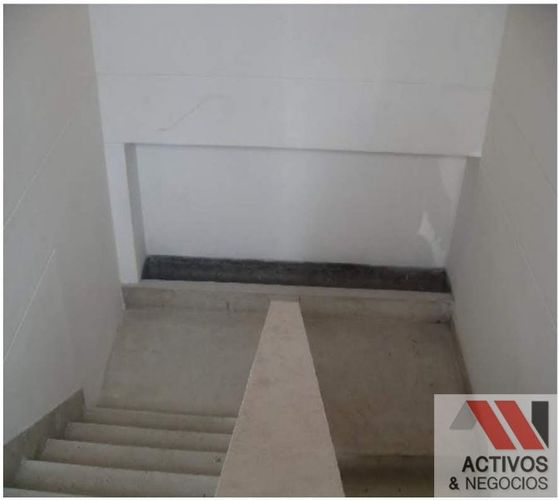Bodega en arriendo en El Poblado, Medellín, 274 m² · foto 3 de 13
