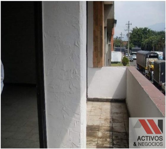 Bodega en arriendo en El Poblado, Medellín, 274 m² · foto 4 de 13