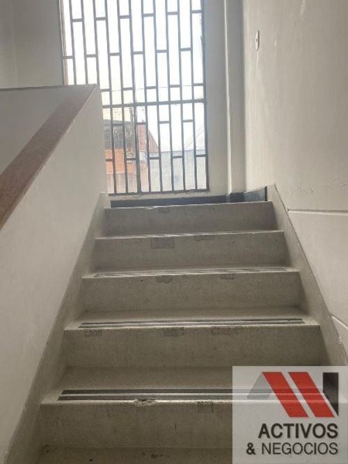 Bodega en arriendo en El Poblado, Medellín, 274 m² · foto 7 de 13