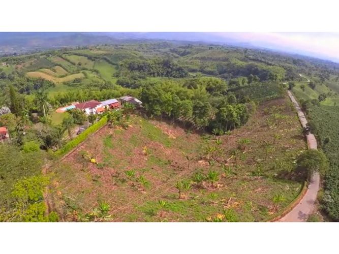 Lote en venta en Vía El Caimo, Armenia, 60000 m² · foto 7 de 10