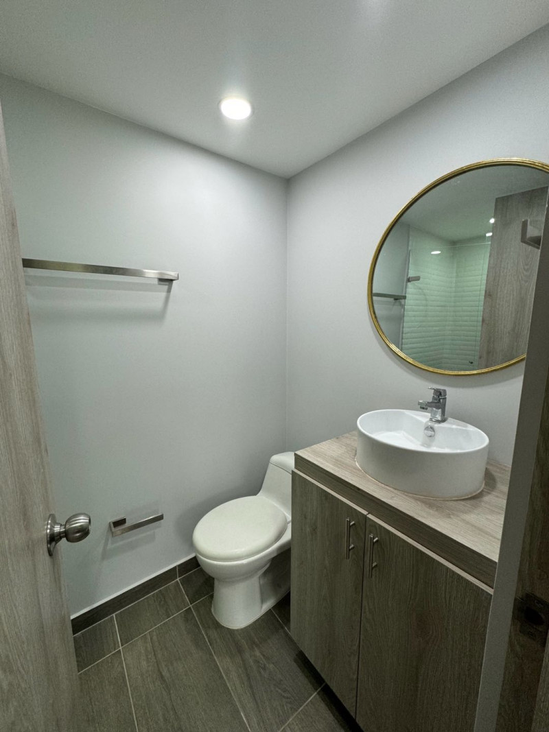 Apartamento en arriendo en Potrerito, Bello · foto 11 de 12