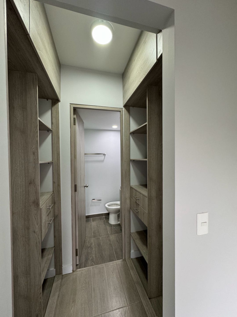 Apartamento en arriendo en Potrerito, Bello · foto 12 de 12
