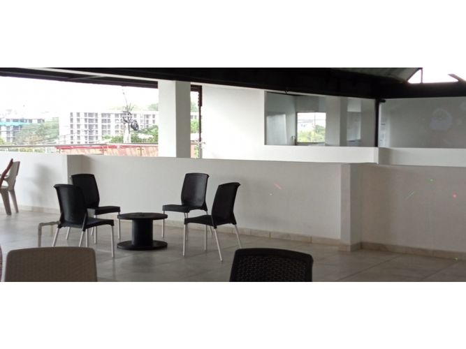 Local en arriendo en Avenida Centenario, Armenia, 67 m² · foto 3 de 18