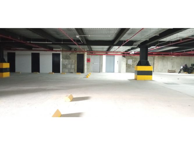 Local en arriendo en Avenida Centenario, Armenia, 67 m² · foto 8 de 18