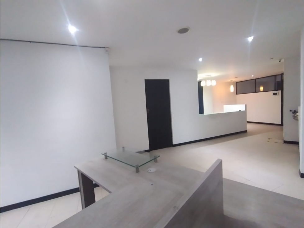 Oficina en arriendo en Fundadores, Armenia, 79 m² · foto 4 de 12