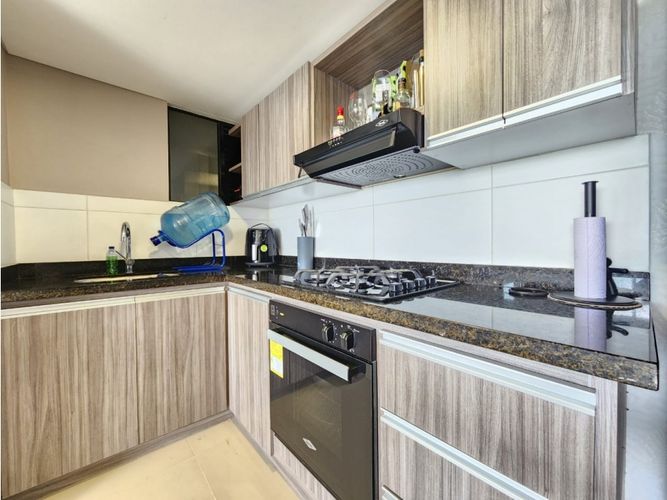 Apartamento en venta en Cr. Zonata, Armenia · foto 7 de 20