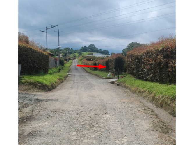 Lote en venta en San Antonio, Armenia, 2714 m² · foto 3 de 8