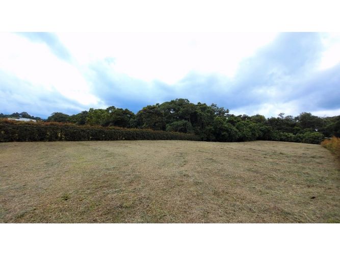 Lote en venta en San Antonio, Armenia, 2714 m² · foto 5 de 8