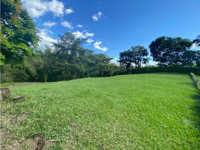 Lote en venta en El Caimo, Armenia, 1800 m² · foto 3 de 14