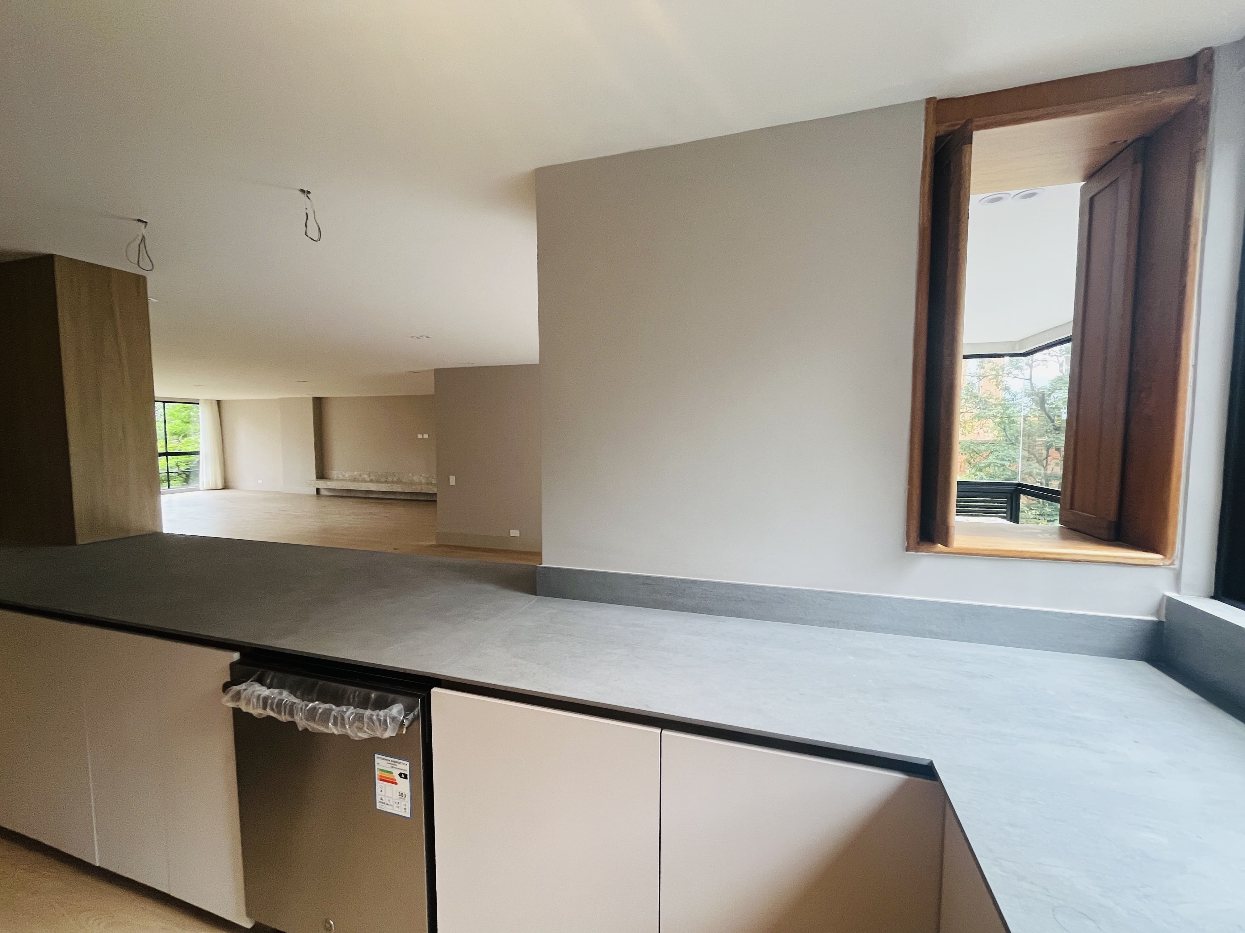 Apartamento en venta en El Poblado, Medellín 3