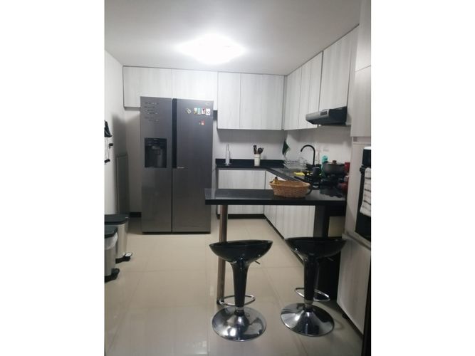 Casa de 3 alcobas en venta en Avenida 19 Norte, Armenia, 136 m² · foto 4 de 24