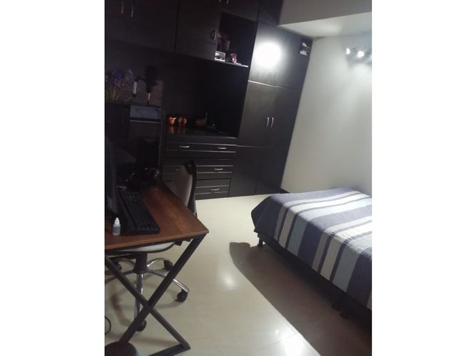 Casa de 3 alcobas en venta en Avenida 19 Norte, Armenia, 136 m² · foto 12 de 24