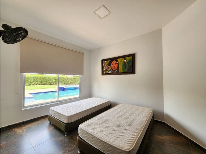 Casa de 5 alcobas en venta en Murillo, Armenia, 350 m² · foto 11 de 21